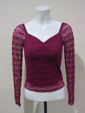 paper doll Burgundy Lace Long-Sleeve Sweetheart Top